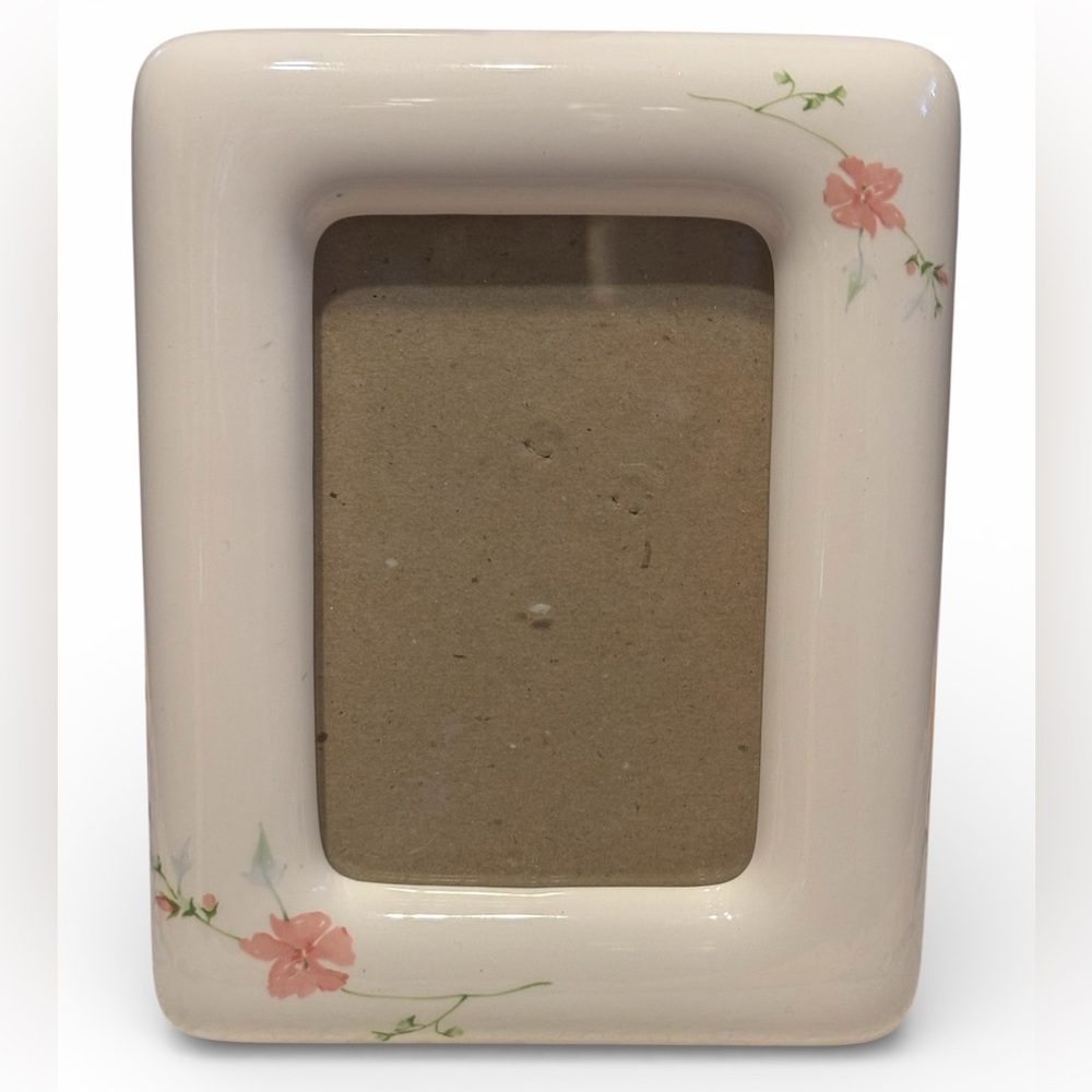 Floral Ceramic Photo Frame - like new 5.5 X 7